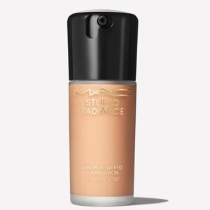 MAC Cosmetics Studio Radiance Serum-Powered Foundation